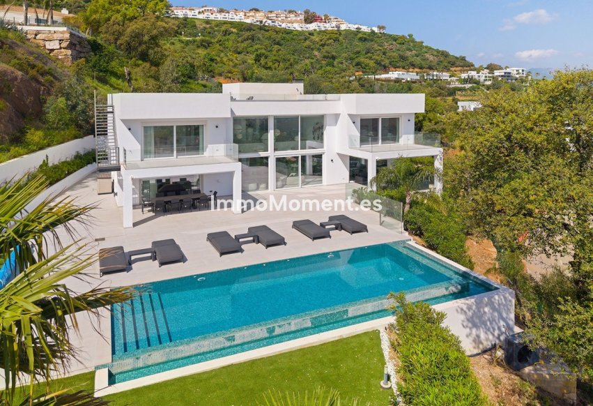Wiederverkauf - Freistehende Villa - Marbella - La Mairena