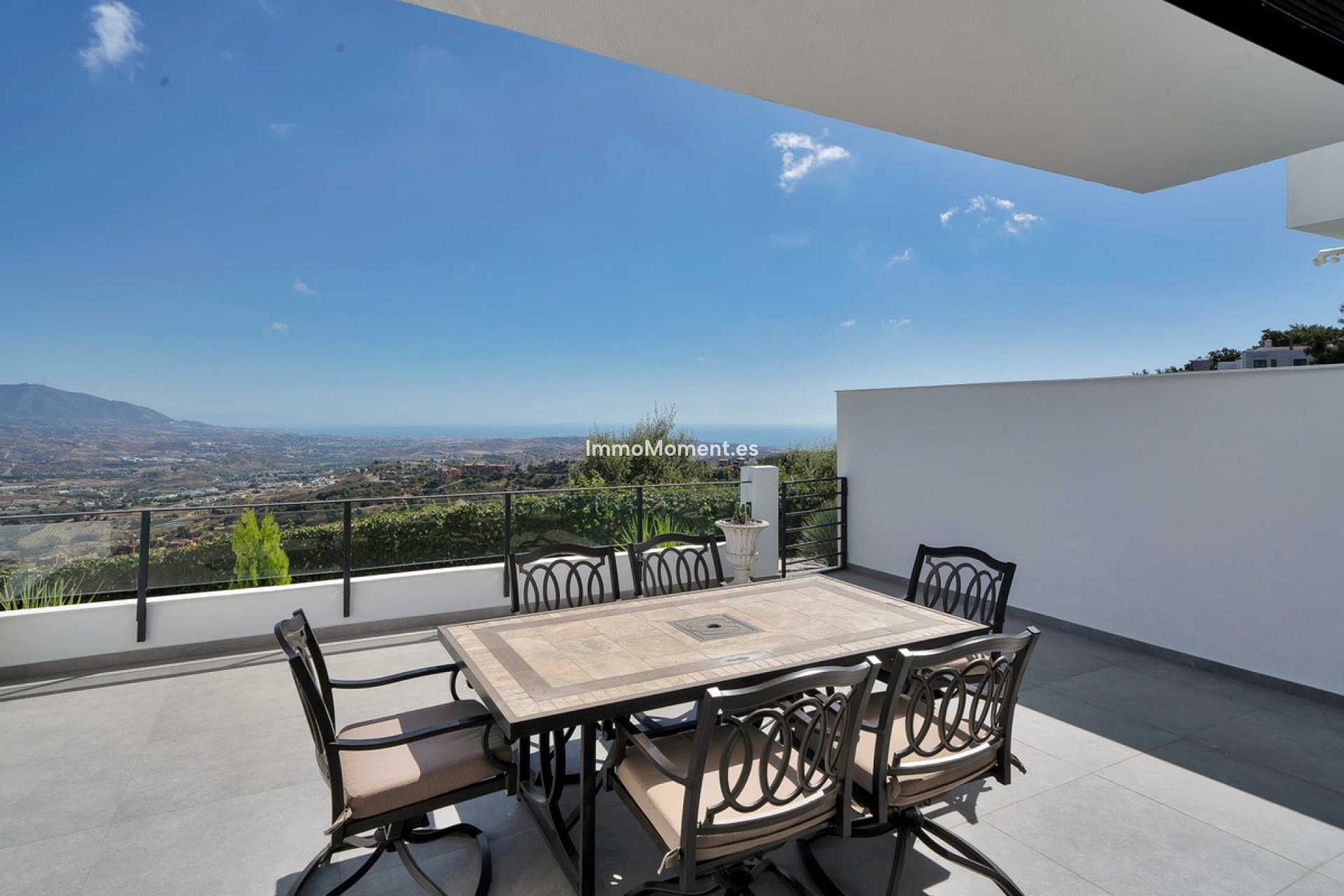 Wiederverkauf - Freistehende Villa - Marbella - La Mairena