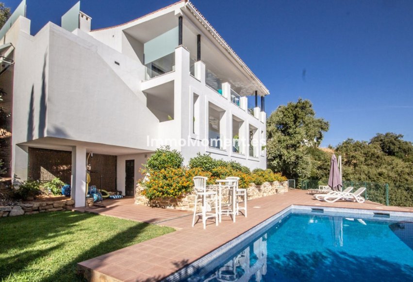 Wiederverkauf - Freistehende Villa - Marbella - La Mairena