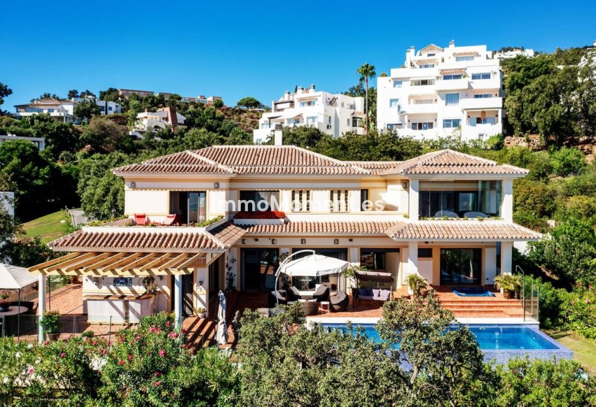 Wiederverkauf - Freistehende Villa - Marbella - La Mairena