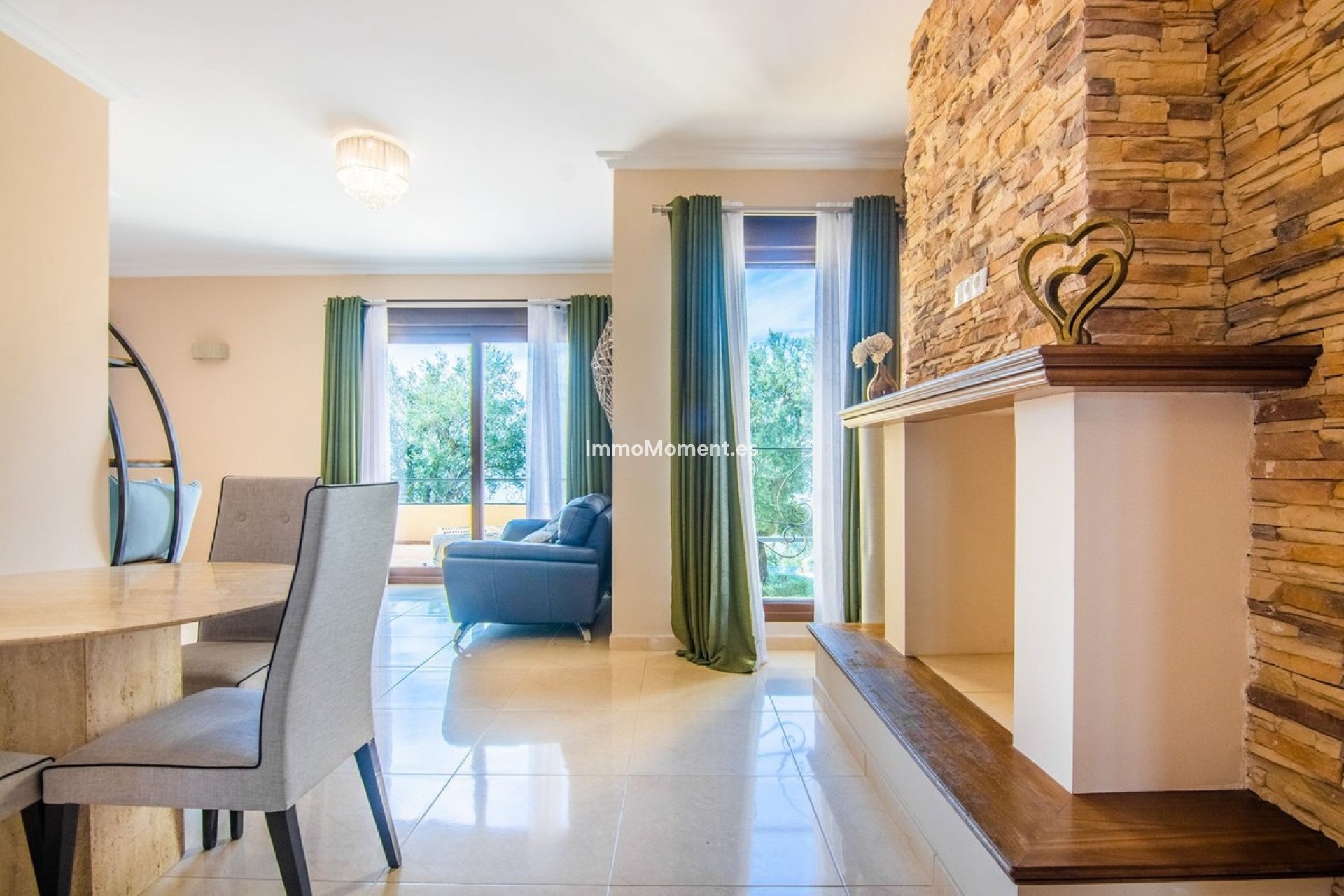 Wiederverkauf - Freistehende Villa - Marbella - La Mairena