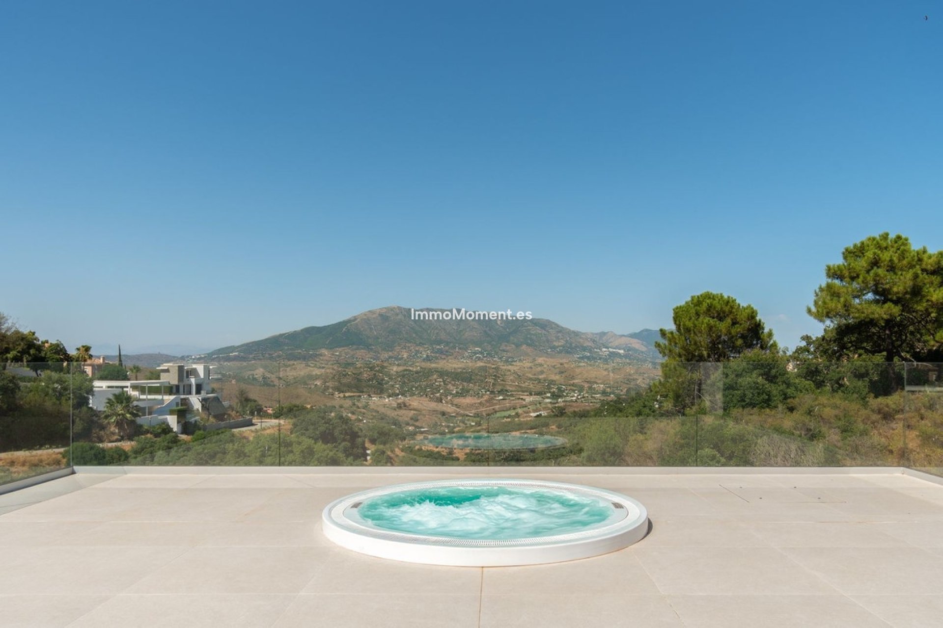 Wiederverkauf - Freistehende Villa - Marbella - La Mairena