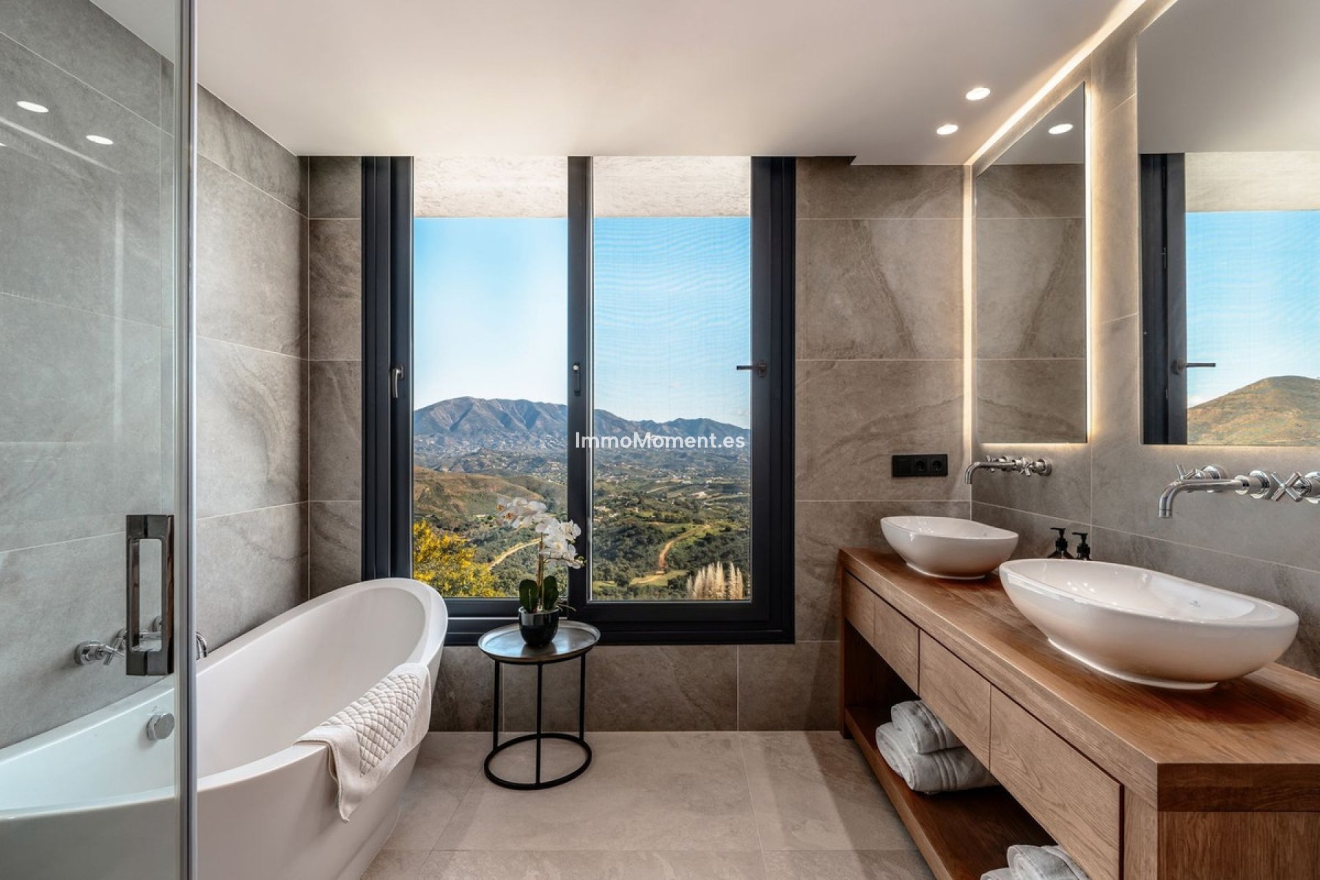 Wiederverkauf - Freistehende Villa - Marbella - La Mairena