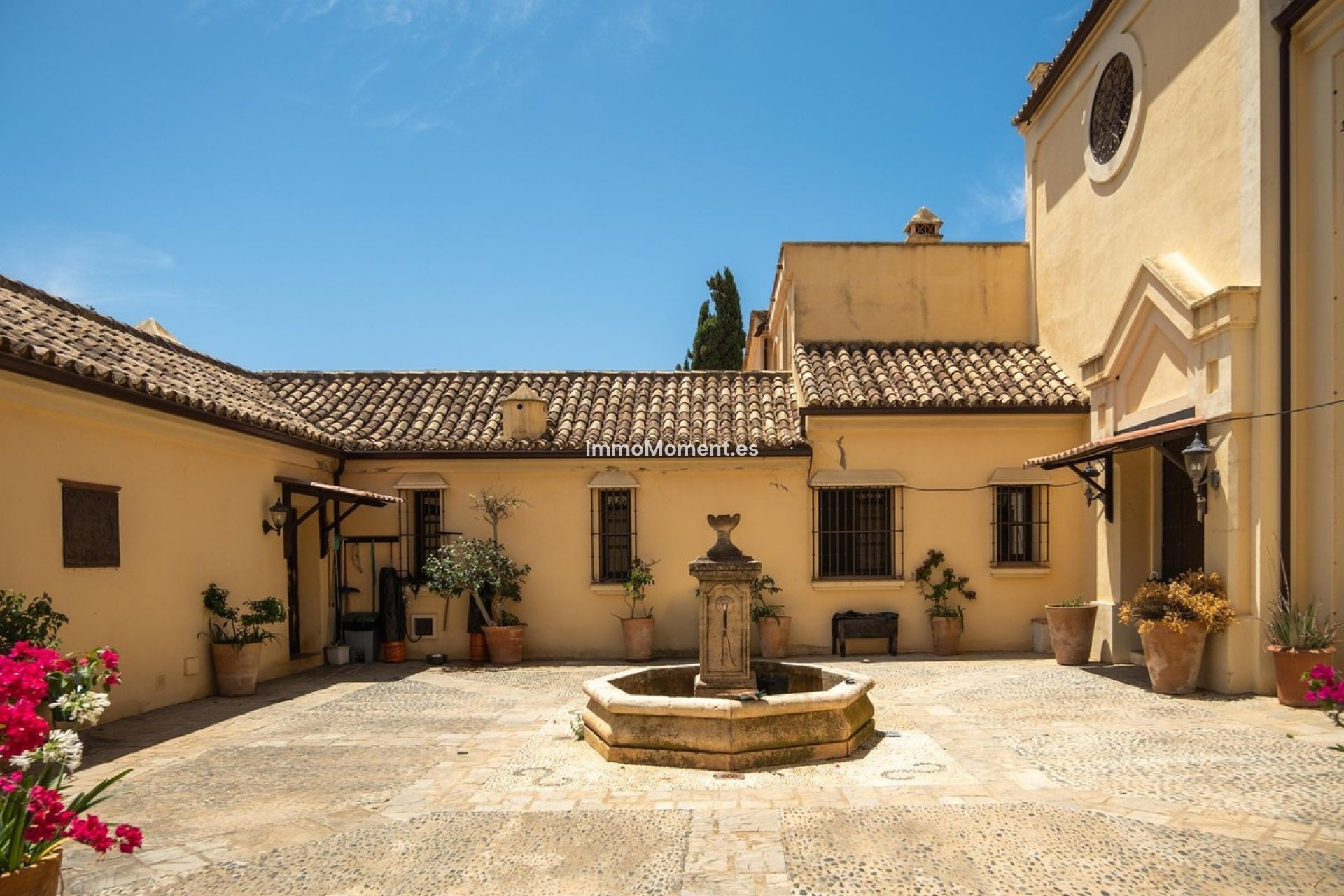 Wiederverkauf - Freistehende Villa - Marbella - La Mairena