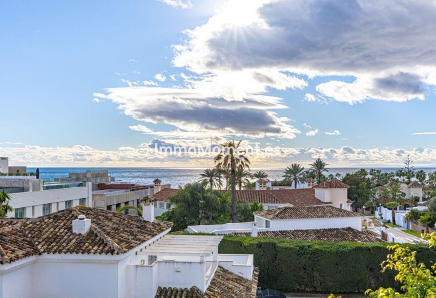 Wiederverkauf - Freistehende Villa - Marbella - Las Chapas
