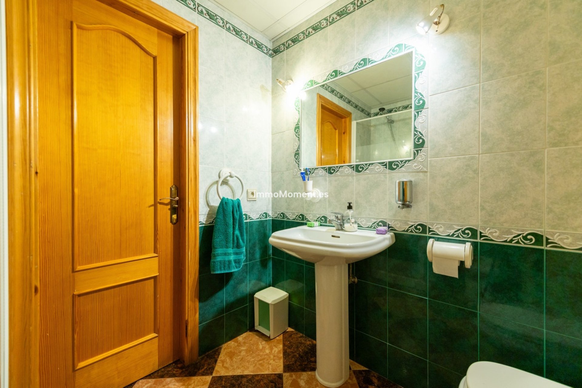 Wiederverkauf - Freistehende Villa - Marbella - Las Chapas