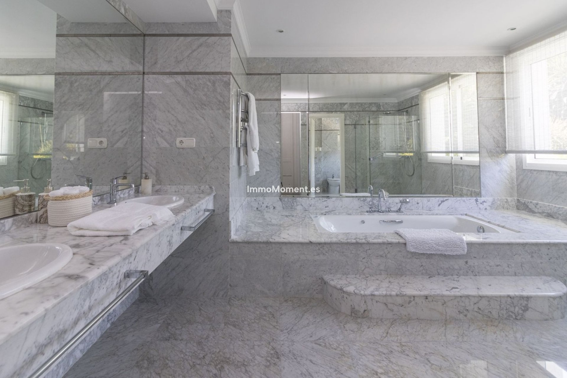 Wiederverkauf - Freistehende Villa - Marbella - Los Monteros