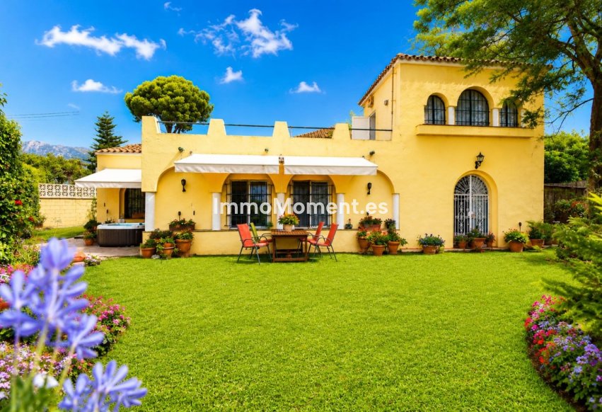 Wiederverkauf - Freistehende Villa - Marbella - Marbella Centro