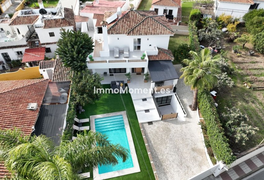 Wiederverkauf - Freistehende Villa - Marbella - Marbella Centro