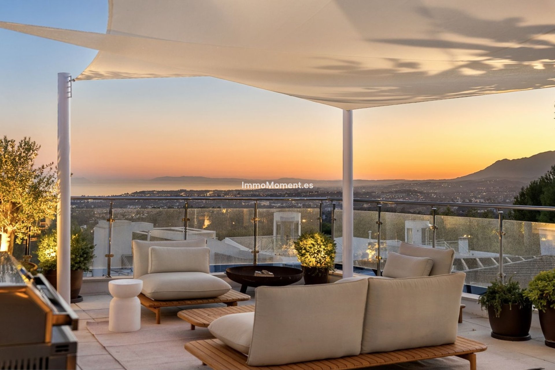 Wiederverkauf - Freistehende Villa - Marbella - Marbella Centro