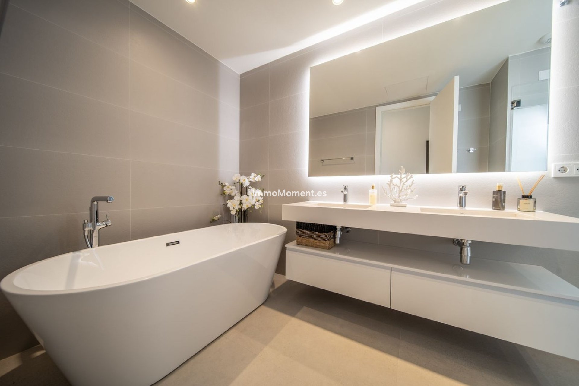 Wiederverkauf - Freistehende Villa - Marbella - Marbella Centro