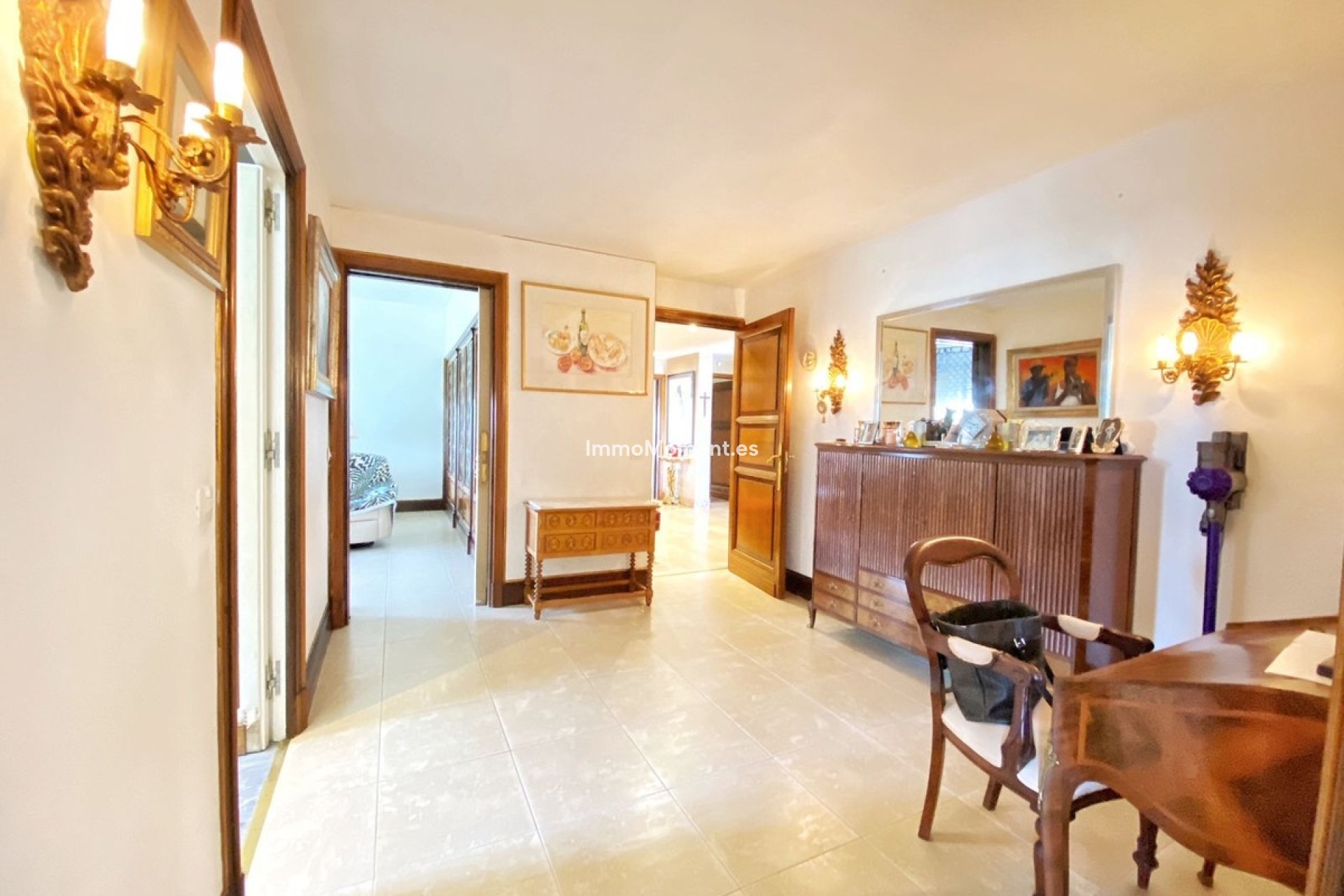 Wiederverkauf - Freistehende Villa - Marbella - Marbella Centro