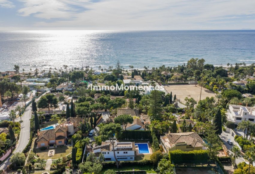 Wiederverkauf - Freistehende Villa - Marbella - Marbella Centro