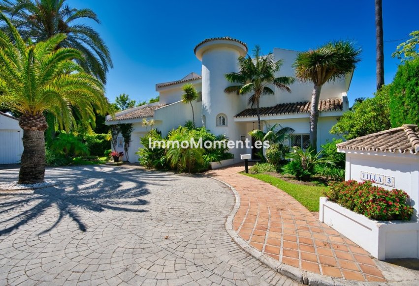 Wiederverkauf - Freistehende Villa - Marbella - Marbella Centro