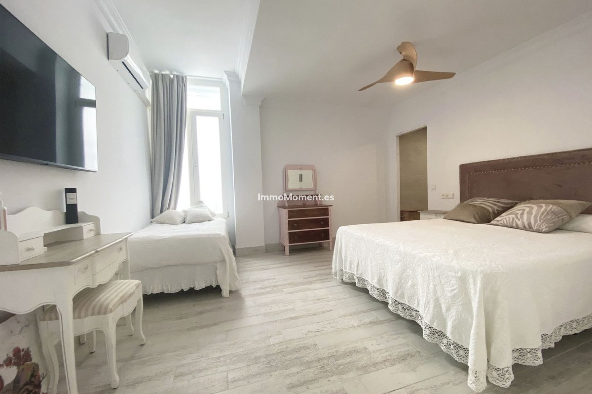 Wiederverkauf - Freistehende Villa - Marbella - Marbella Centro