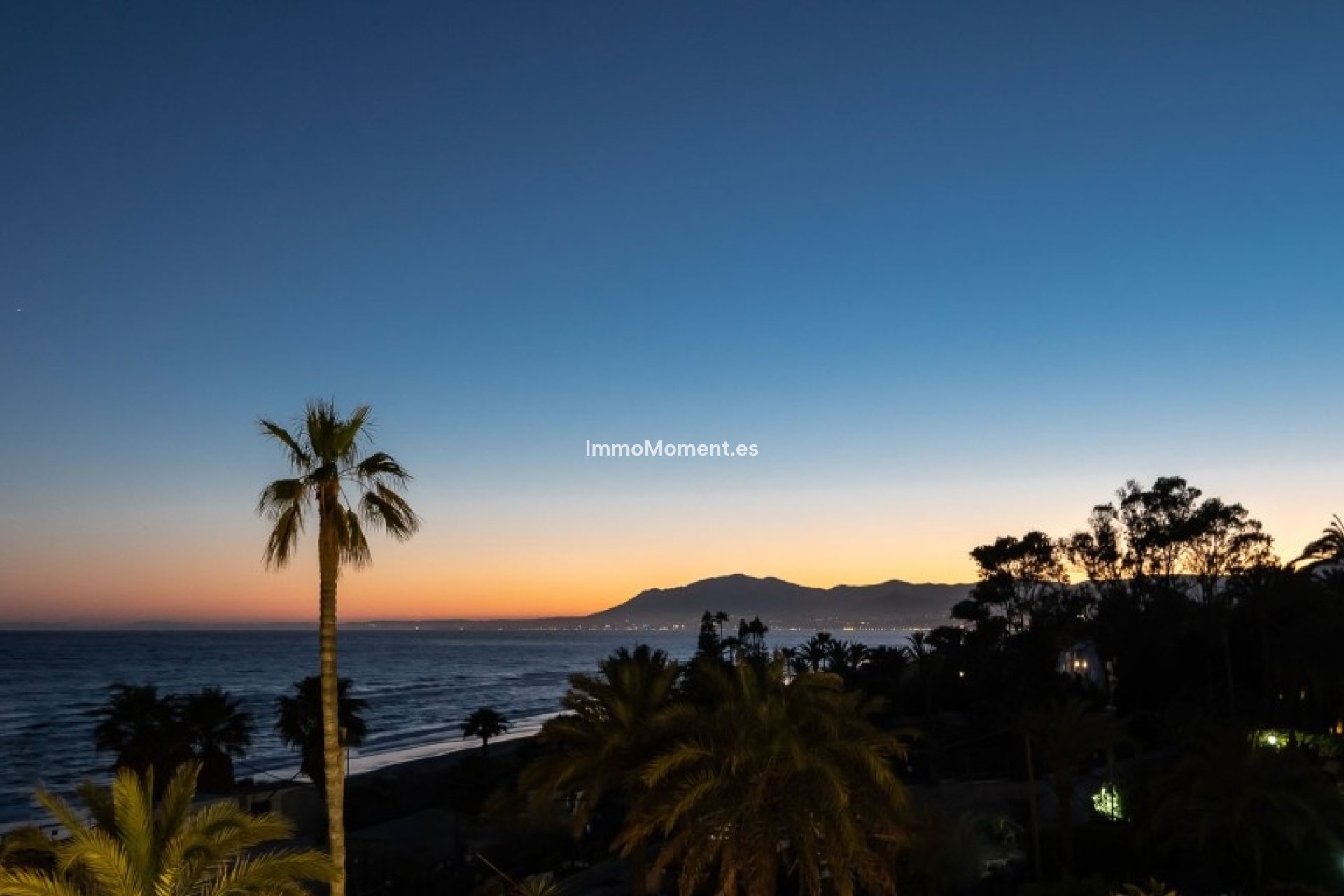 Wiederverkauf - Freistehende Villa - Marbella - Marbella Centro