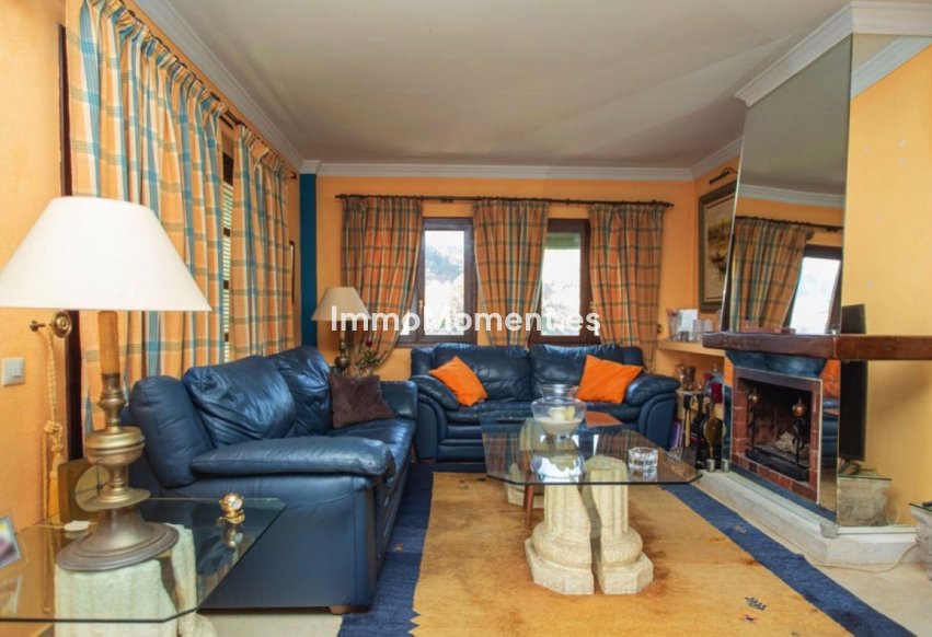 Wiederverkauf - Freistehende Villa - Marbella - Marbella Centro
