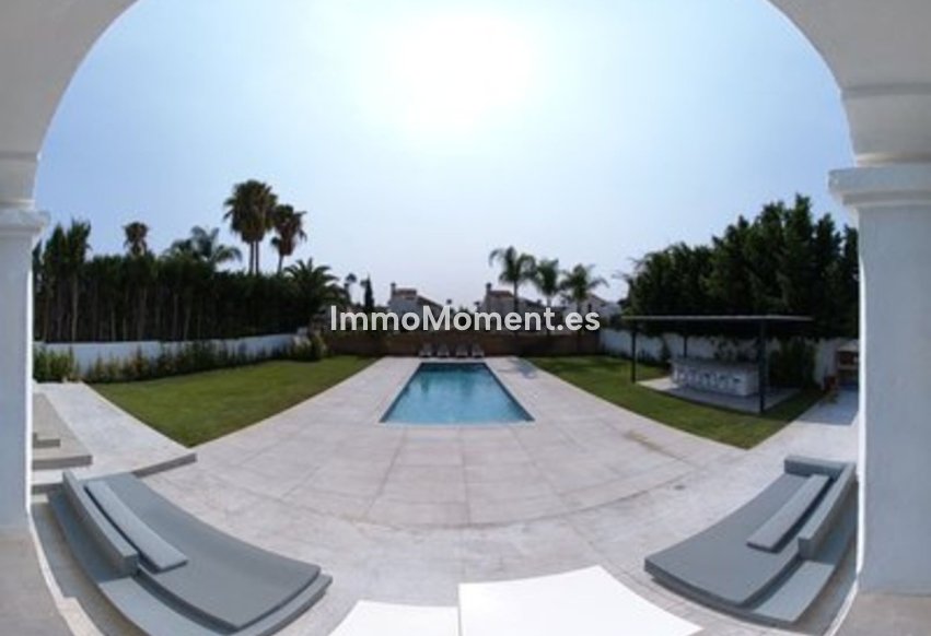 Wiederverkauf - Freistehende Villa - Marbella - Marbella Centro