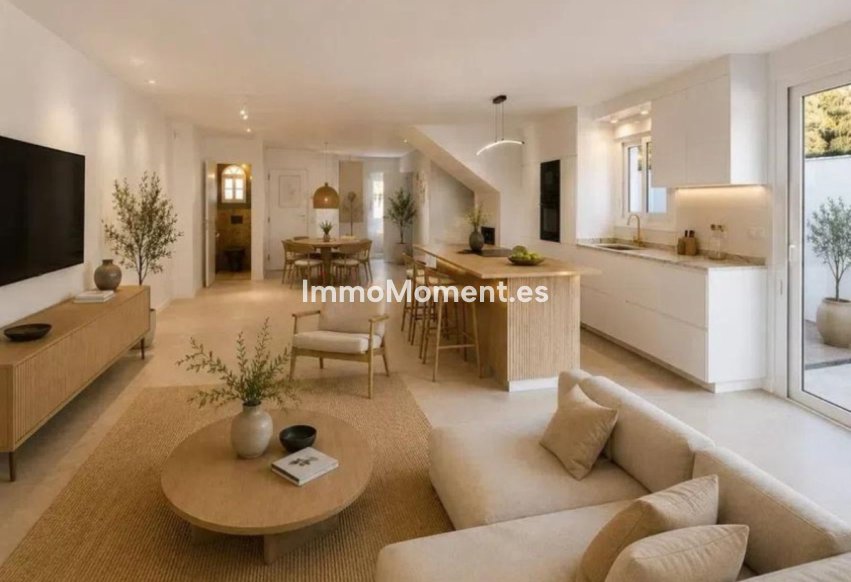 Wiederverkauf - Freistehende Villa - Marbella - Marbella Centro