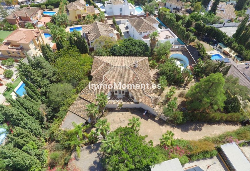 Wiederverkauf - Freistehende Villa - Marbella - Marbella Centro