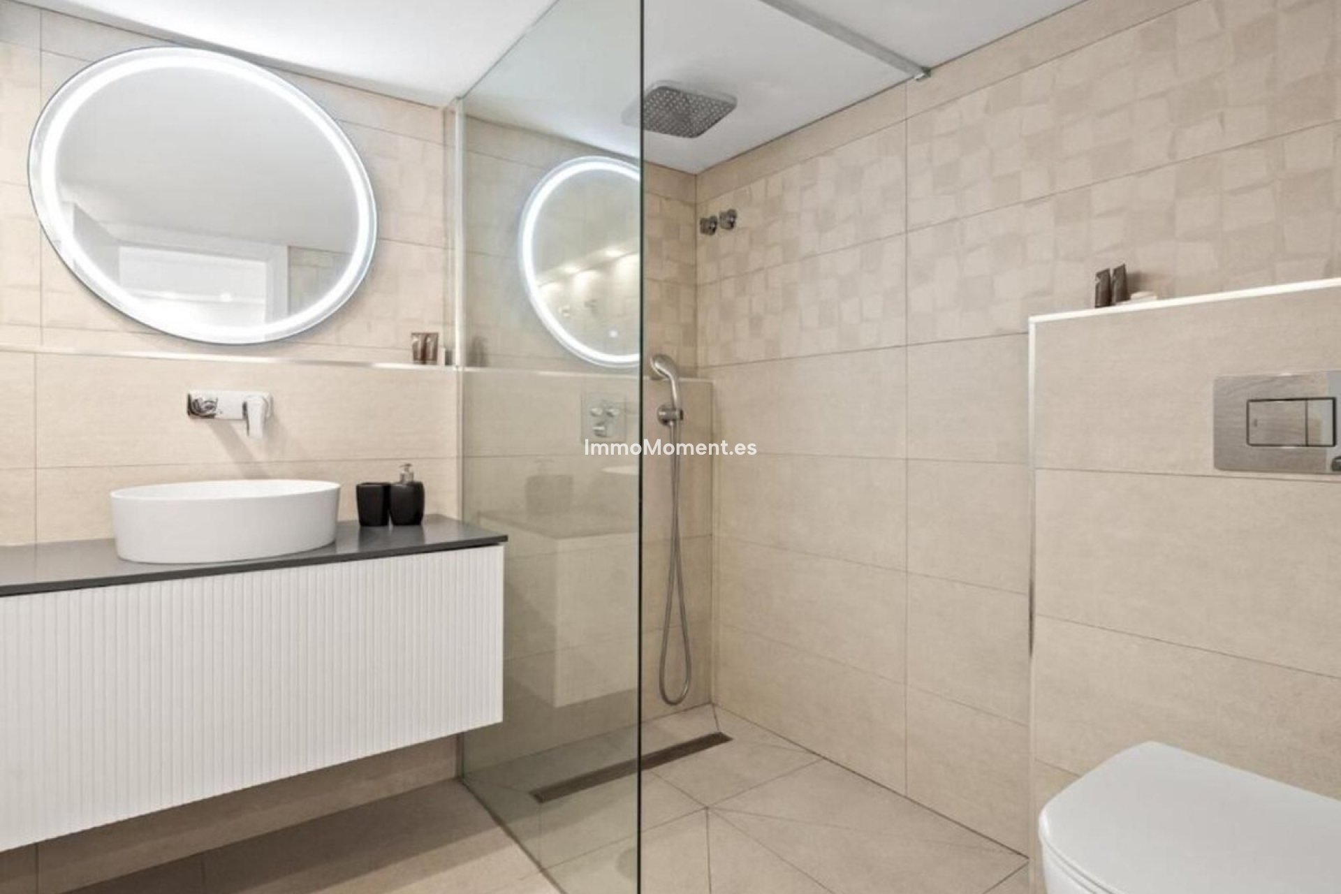 Wiederverkauf - Freistehende Villa - Marbella - Marbella Centro