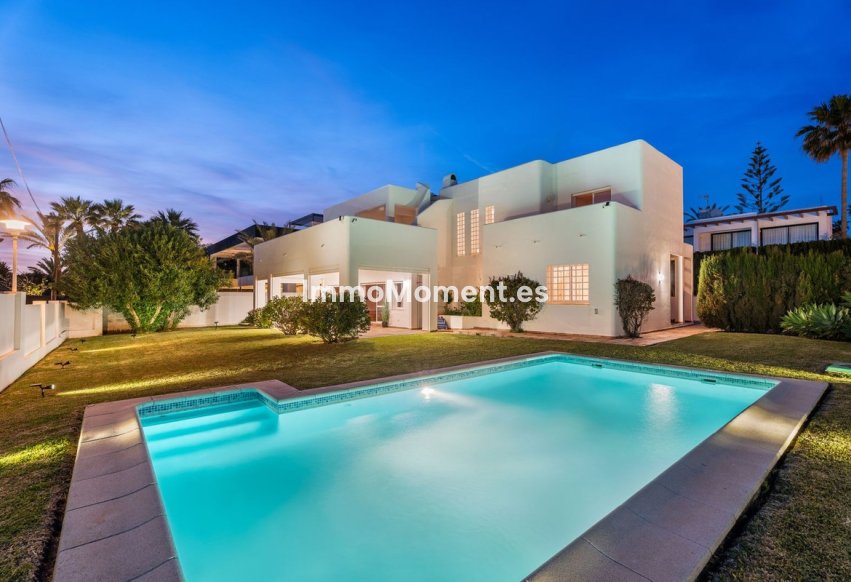 Wiederverkauf - Freistehende Villa - Marbella - Marbesa
