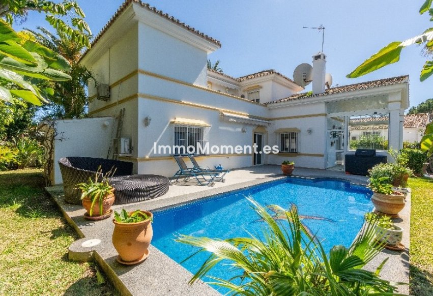 Wiederverkauf - Freistehende Villa - Marbella - Marbesa