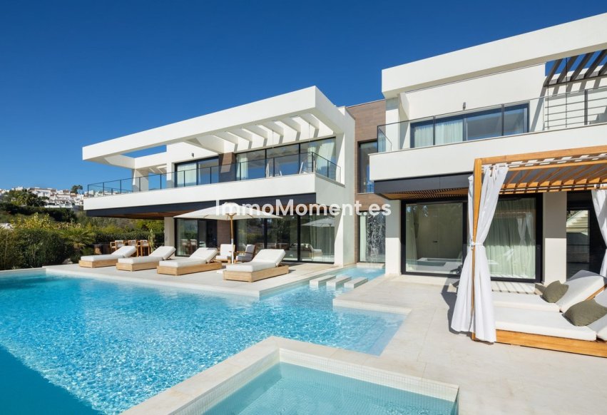 Wiederverkauf - Freistehende Villa - Marbella - Nueva Andalucía