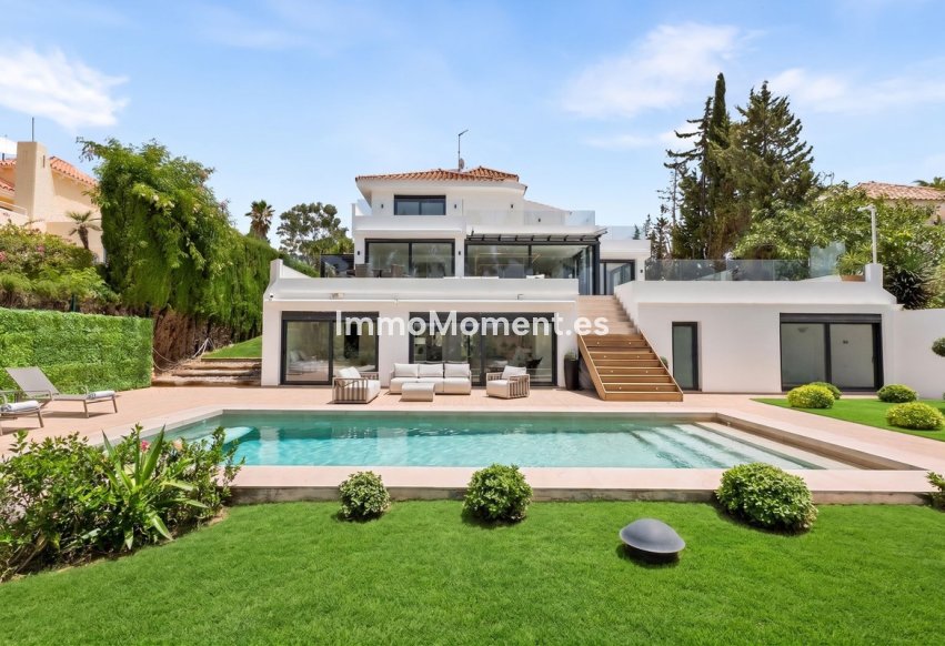 Wiederverkauf - Freistehende Villa - Marbella - Nueva Andalucía