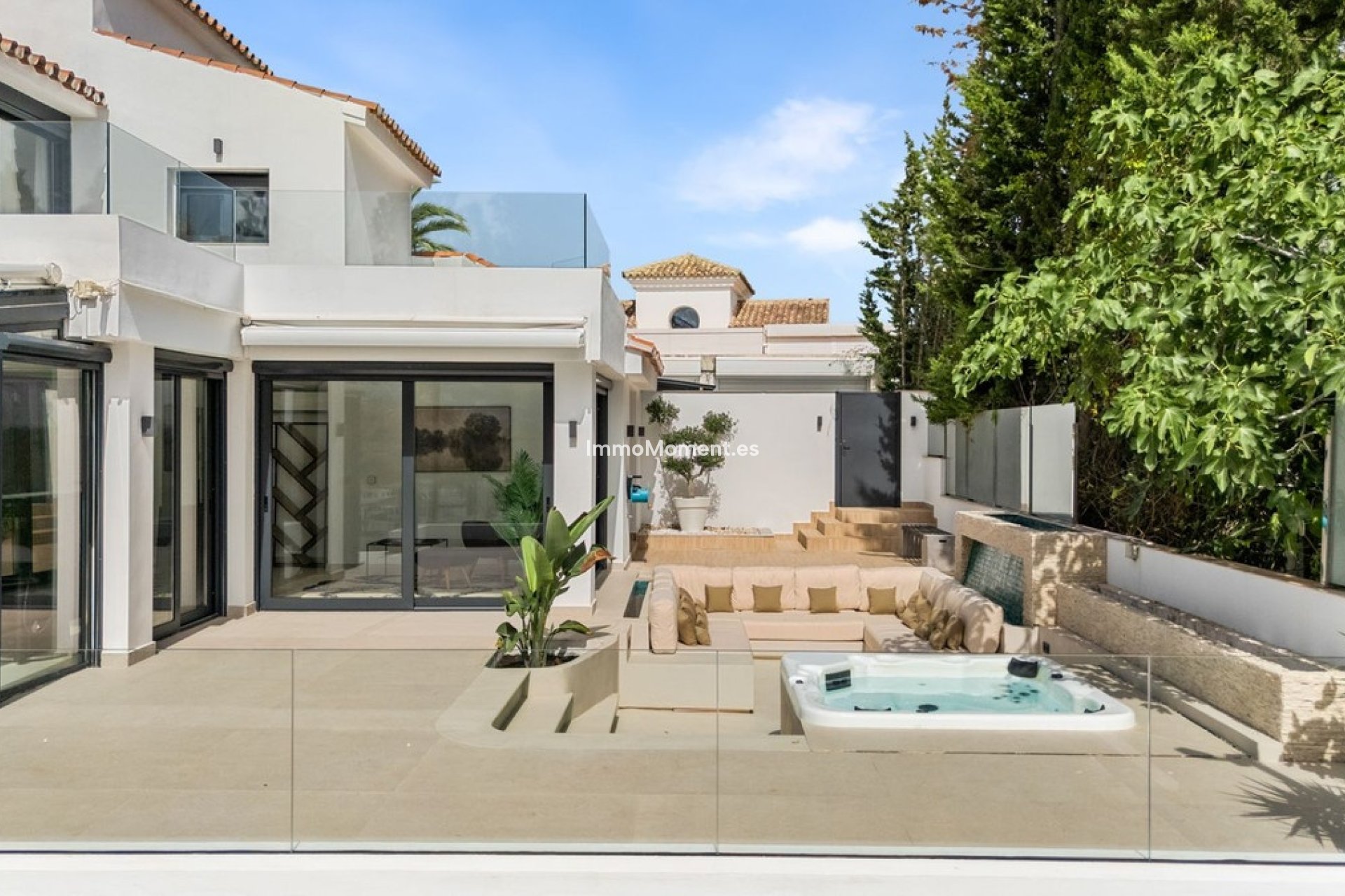 Wiederverkauf - Freistehende Villa - Marbella - Nueva Andalucía