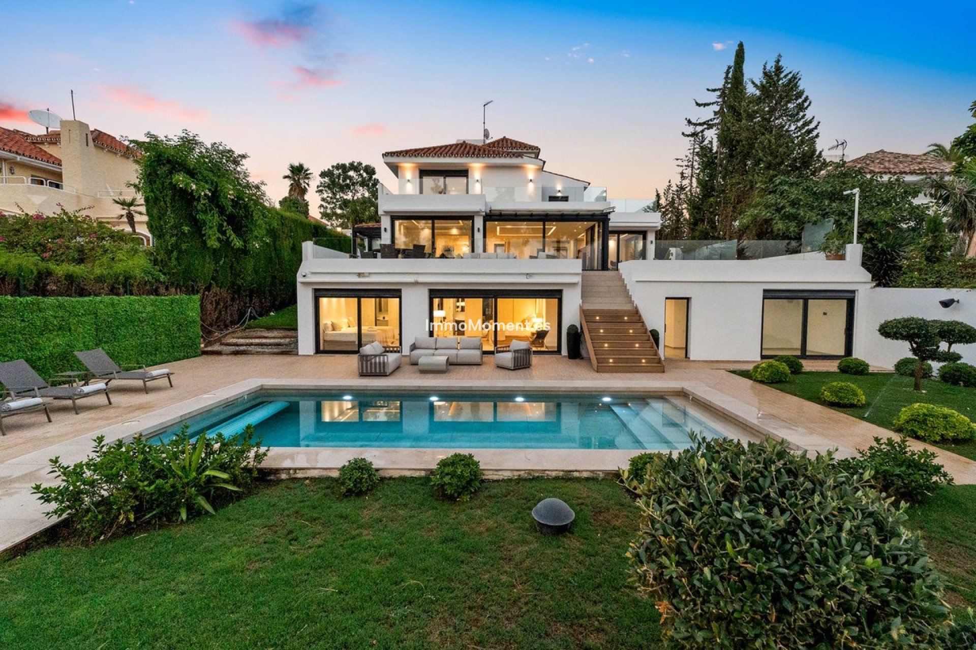 Wiederverkauf - Freistehende Villa - Marbella - Nueva Andalucía