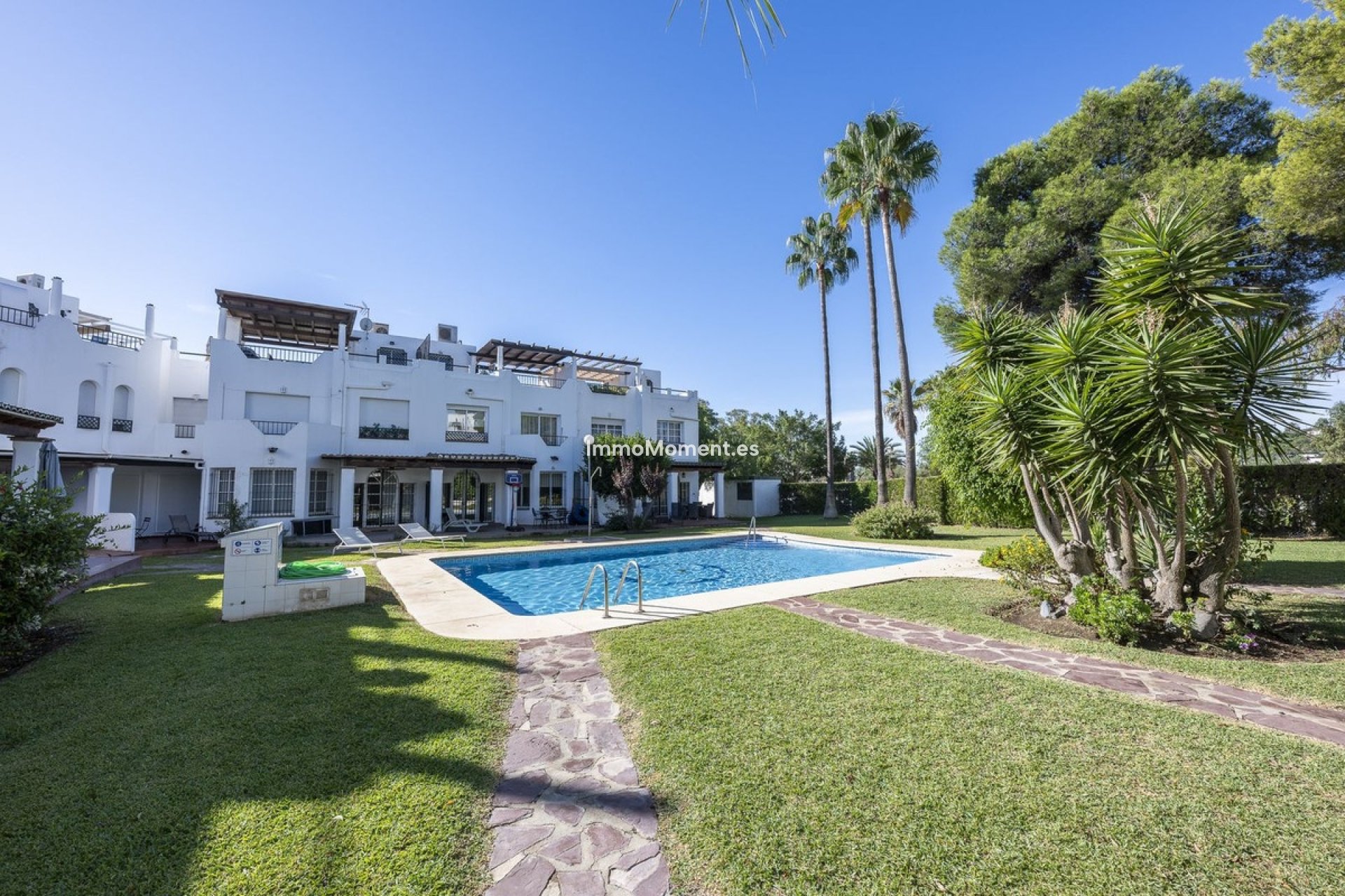 Wiederverkauf - Freistehende Villa - Marbella - Nueva Andalucía
