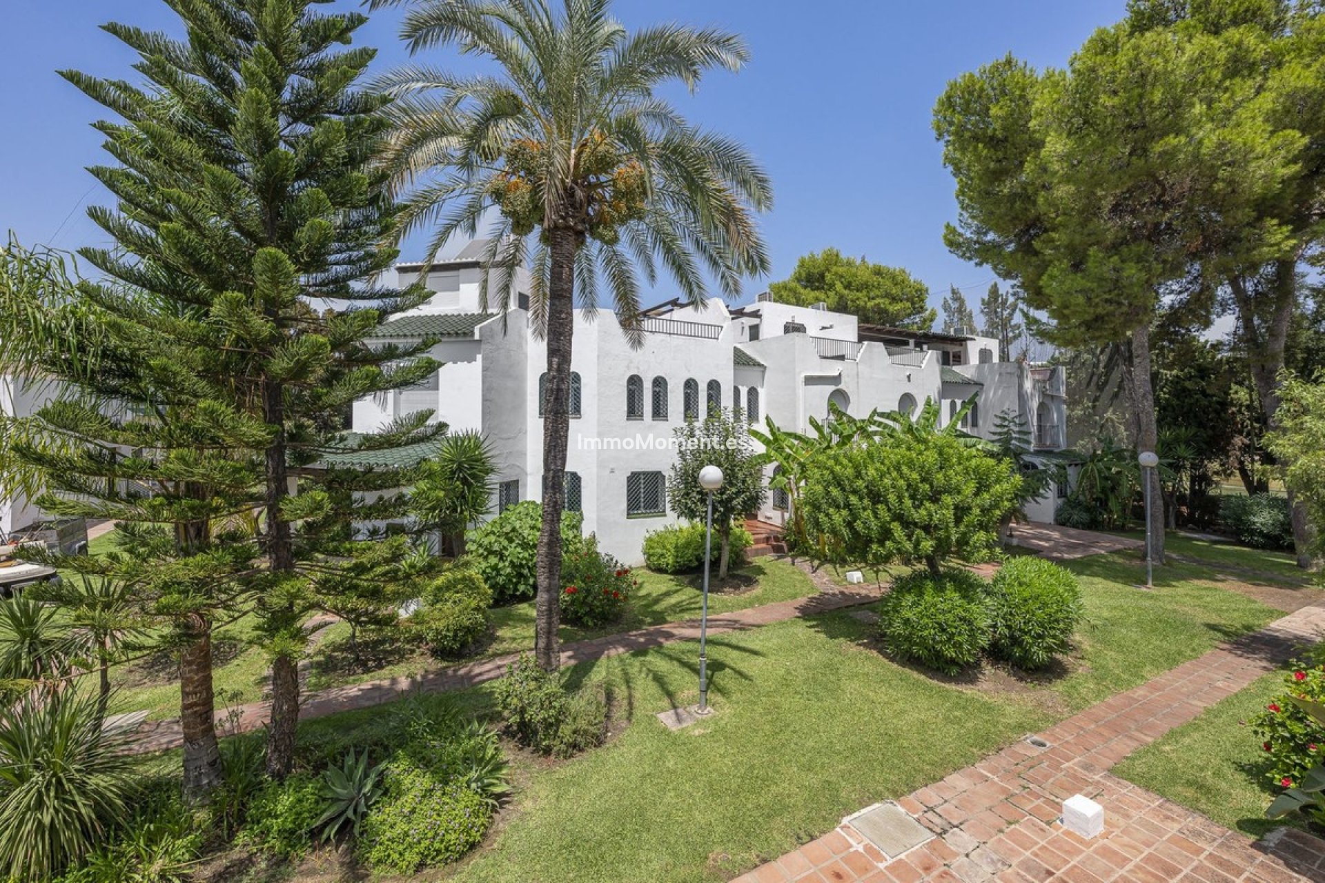 Wiederverkauf - Freistehende Villa - Marbella - Nueva Andalucía