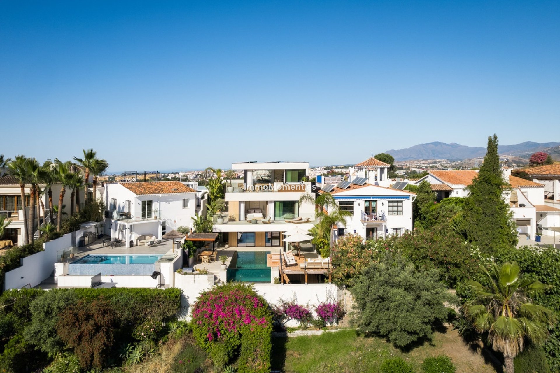 Wiederverkauf - Freistehende Villa - Marbella - Nueva Andalucía