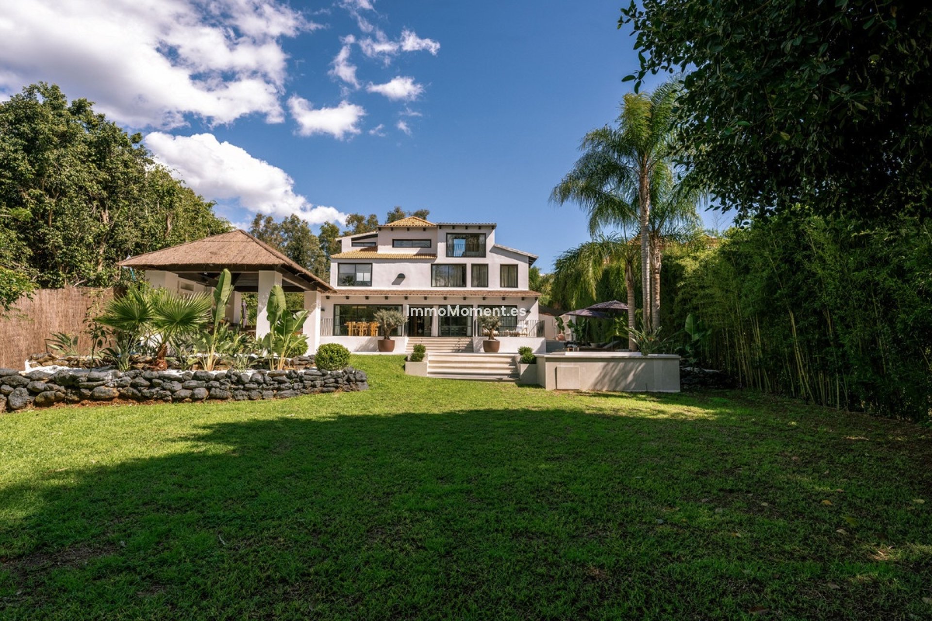 Wiederverkauf - Freistehende Villa - Marbella - Nueva Andalucía
