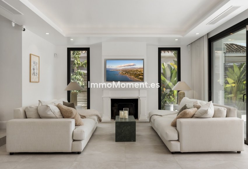 Wiederverkauf - Freistehende Villa - Marbella - Nueva Andalucía