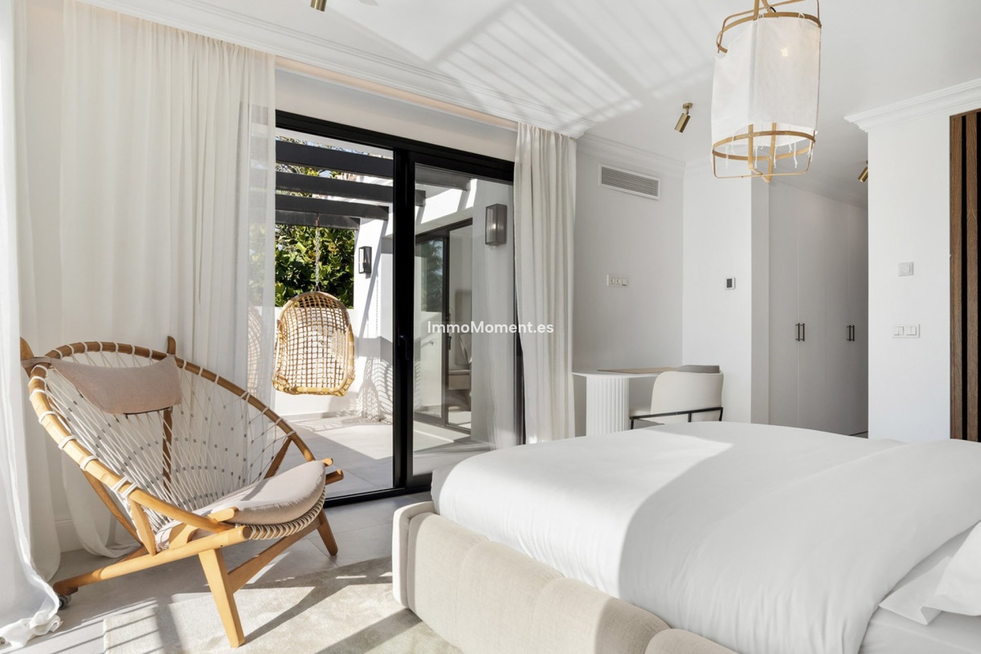 Wiederverkauf - Freistehende Villa - Marbella - Nueva Andalucía