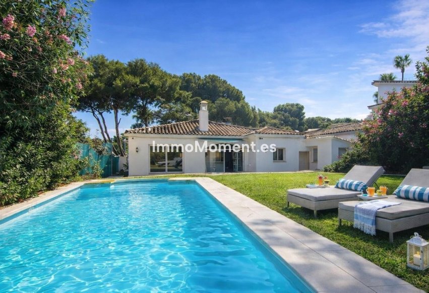Wiederverkauf - Freistehende Villa - Marbella - Nueva Andalucía