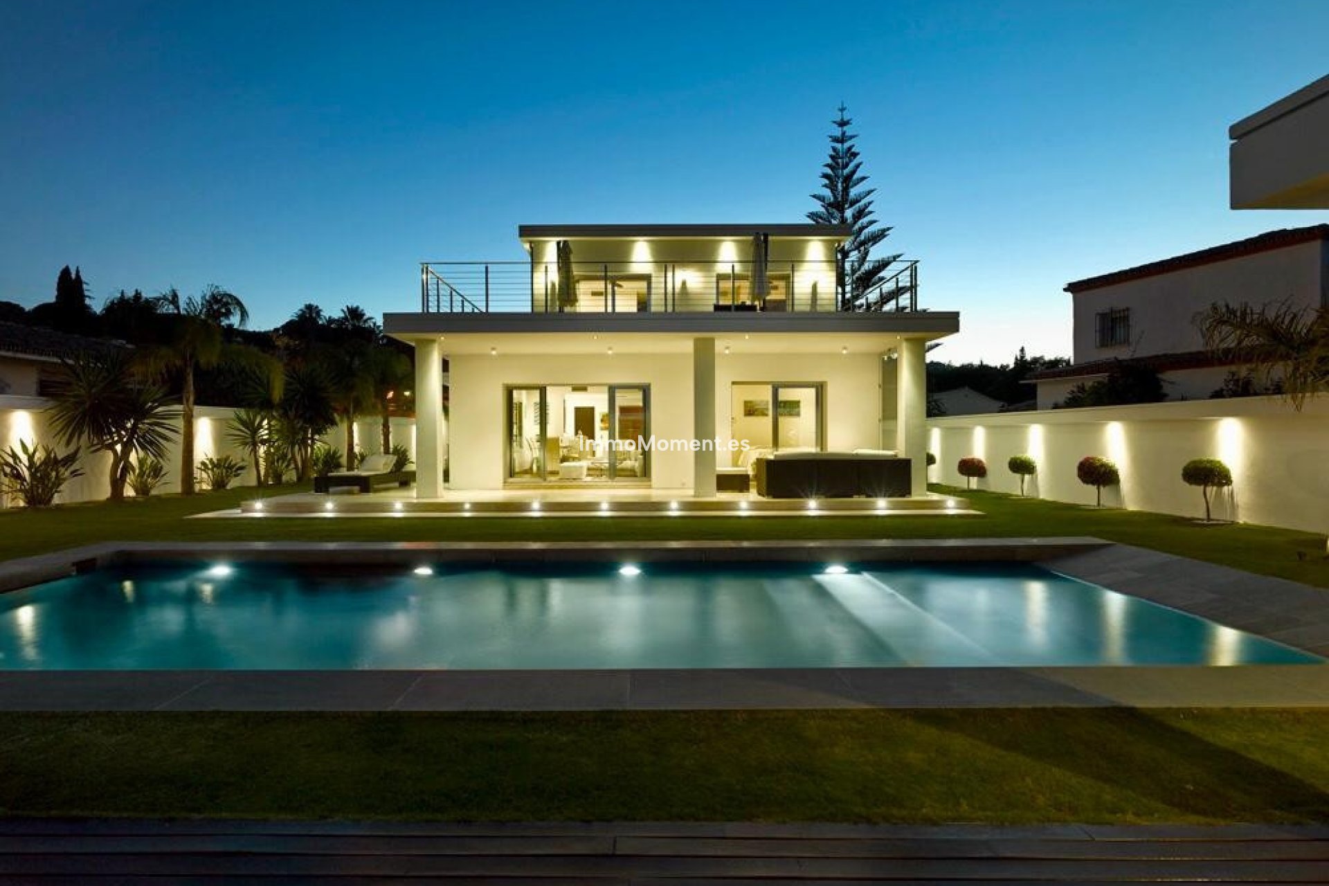Wiederverkauf - Freistehende Villa - Marbella - Nueva Andalucía