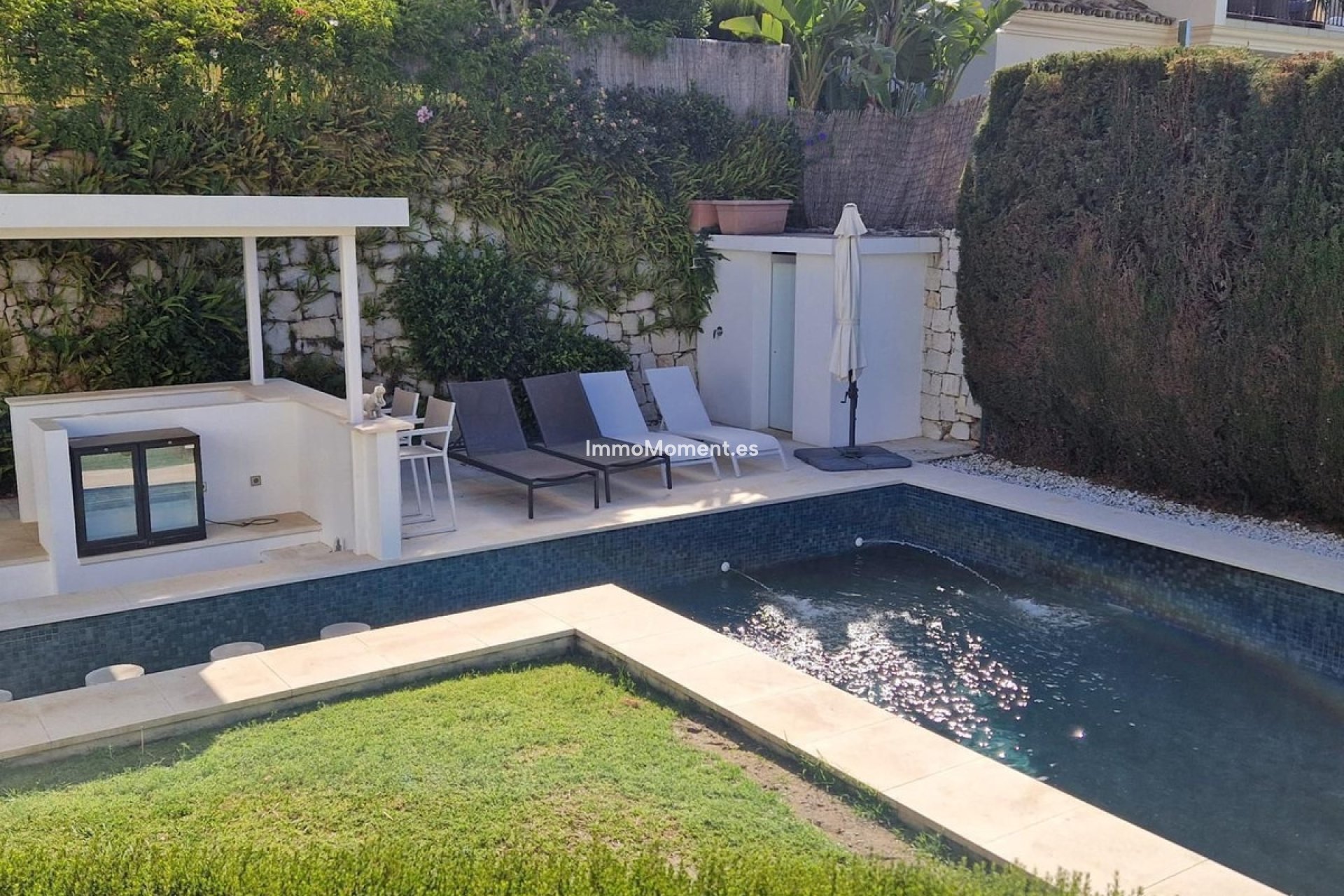 Wiederverkauf - Freistehende Villa - Marbella - Nueva Andalucía