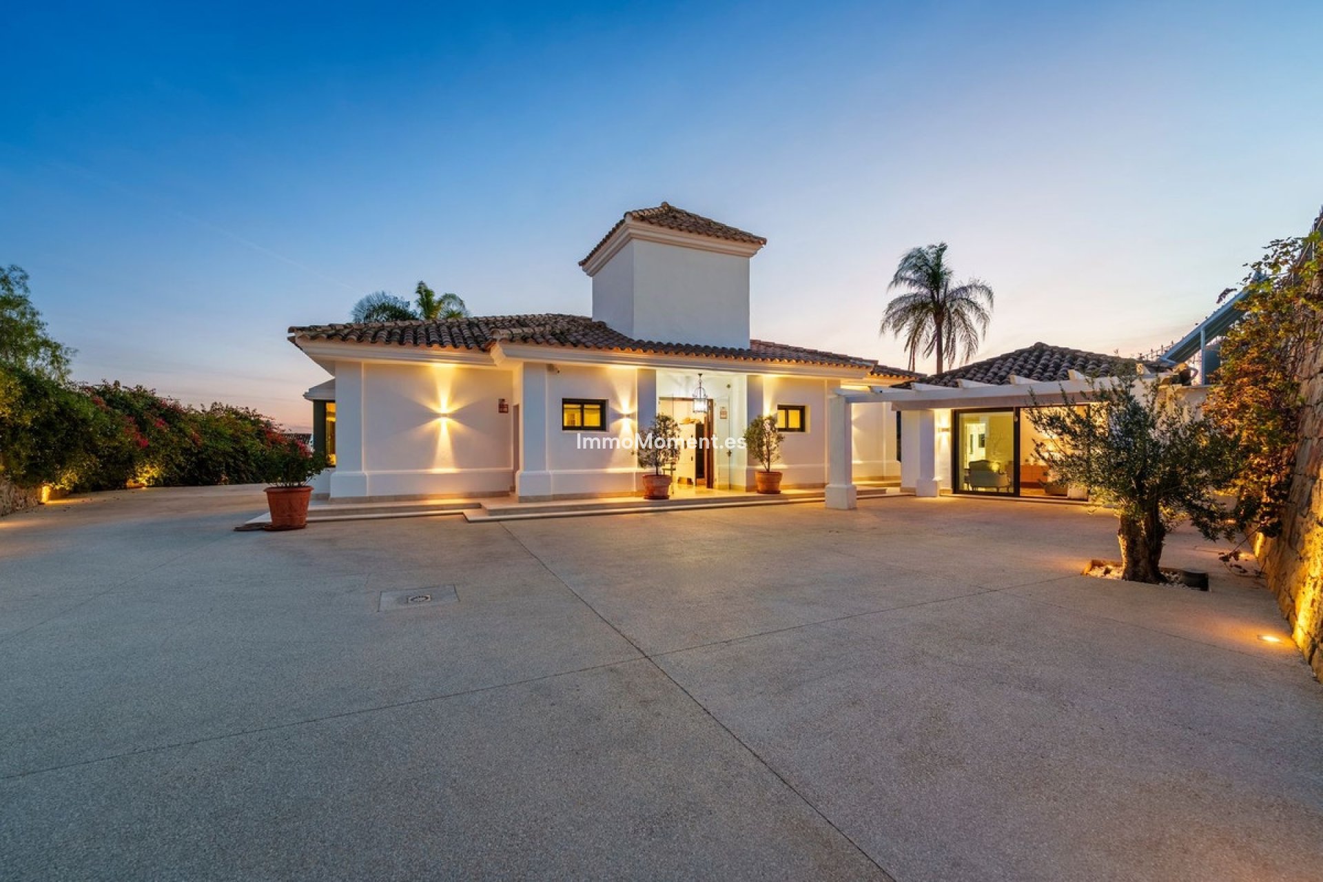 Wiederverkauf - Freistehende Villa - Marbella - Nueva Andalucía