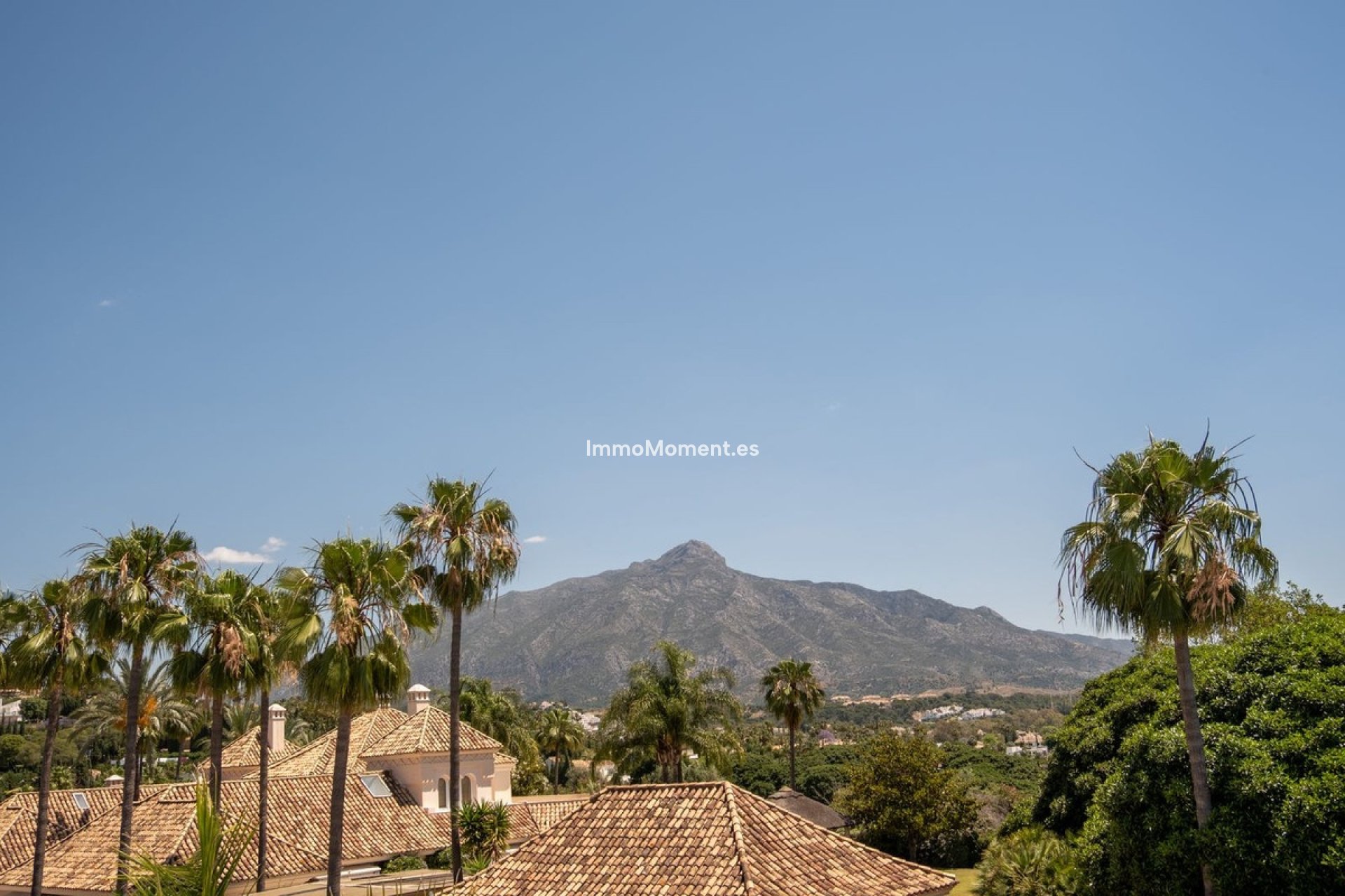 Wiederverkauf - Freistehende Villa - Marbella - Nueva Andalucía