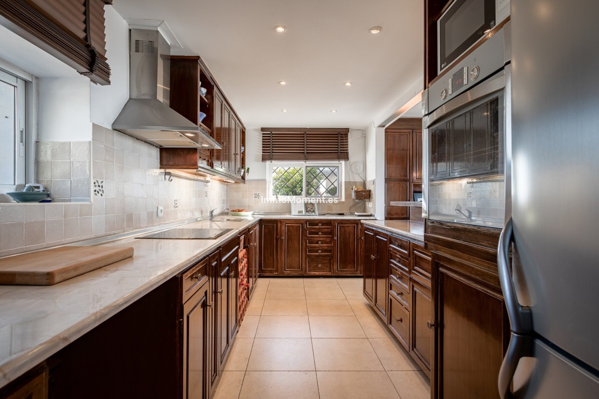 Wiederverkauf - Freistehende Villa - Marbella - Nueva Andalucía