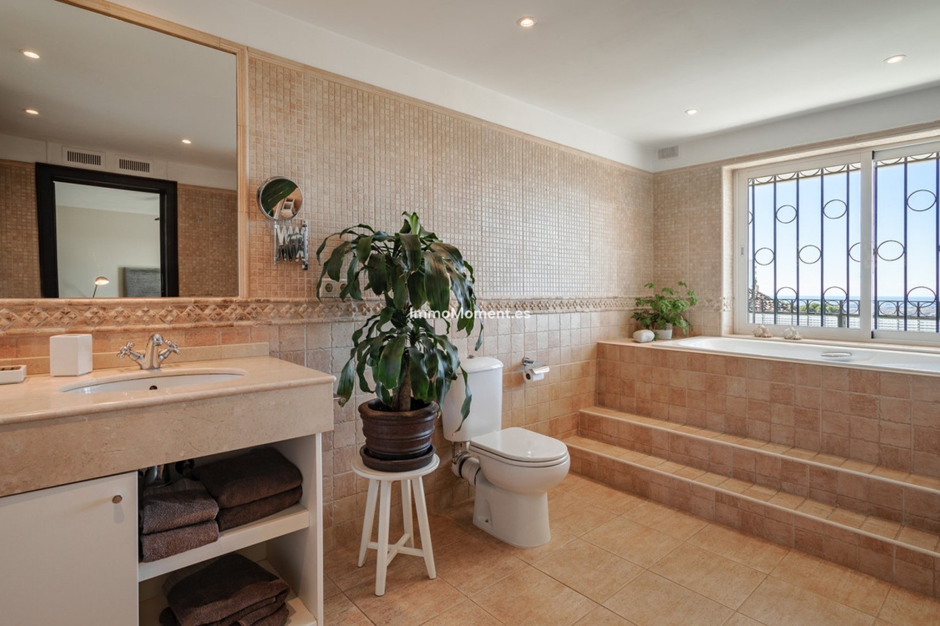 Wiederverkauf - Freistehende Villa - Marbella - Nueva Andalucía