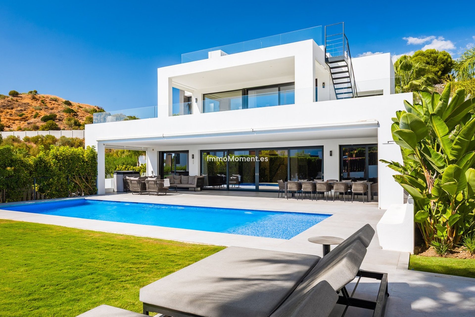 Wiederverkauf - Freistehende Villa - Marbella - Nueva Andalucía