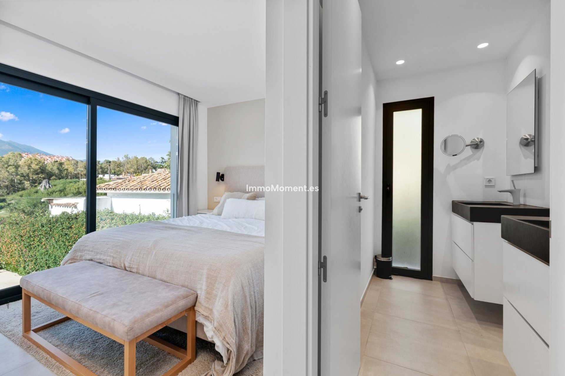 Wiederverkauf - Freistehende Villa - Marbella - Nueva Andalucía