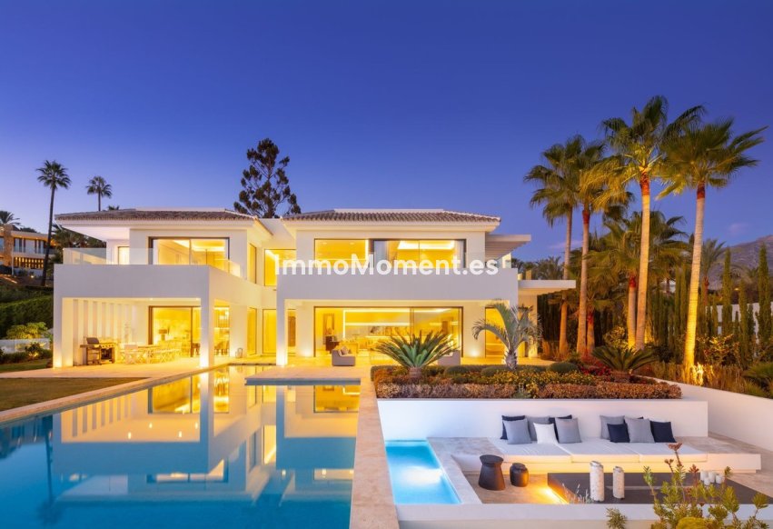 Wiederverkauf - Freistehende Villa - Marbella - Nueva Andalucía