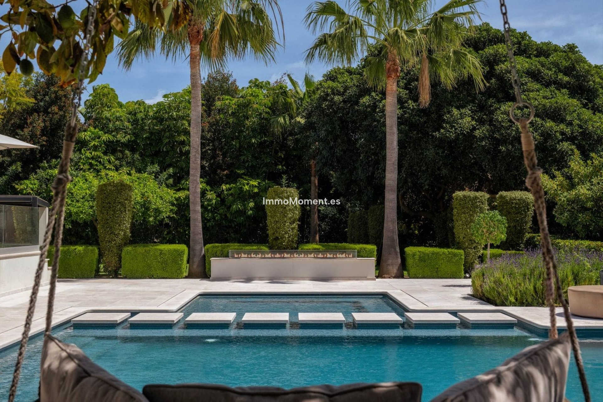 Wiederverkauf - Freistehende Villa - Marbella - Nueva Andalucía