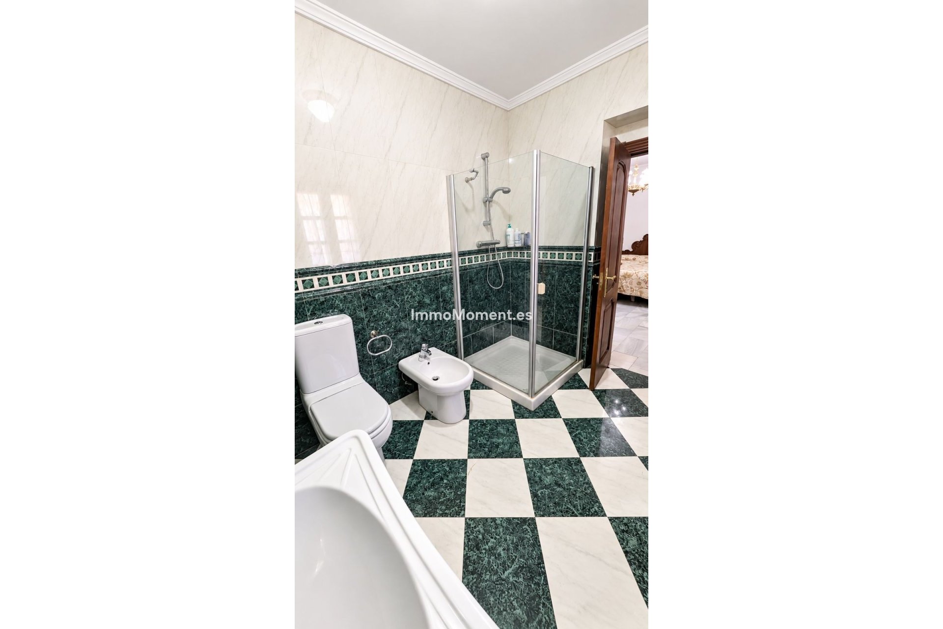 Wiederverkauf - Freistehende Villa - Marbella - Nueva Andalucía