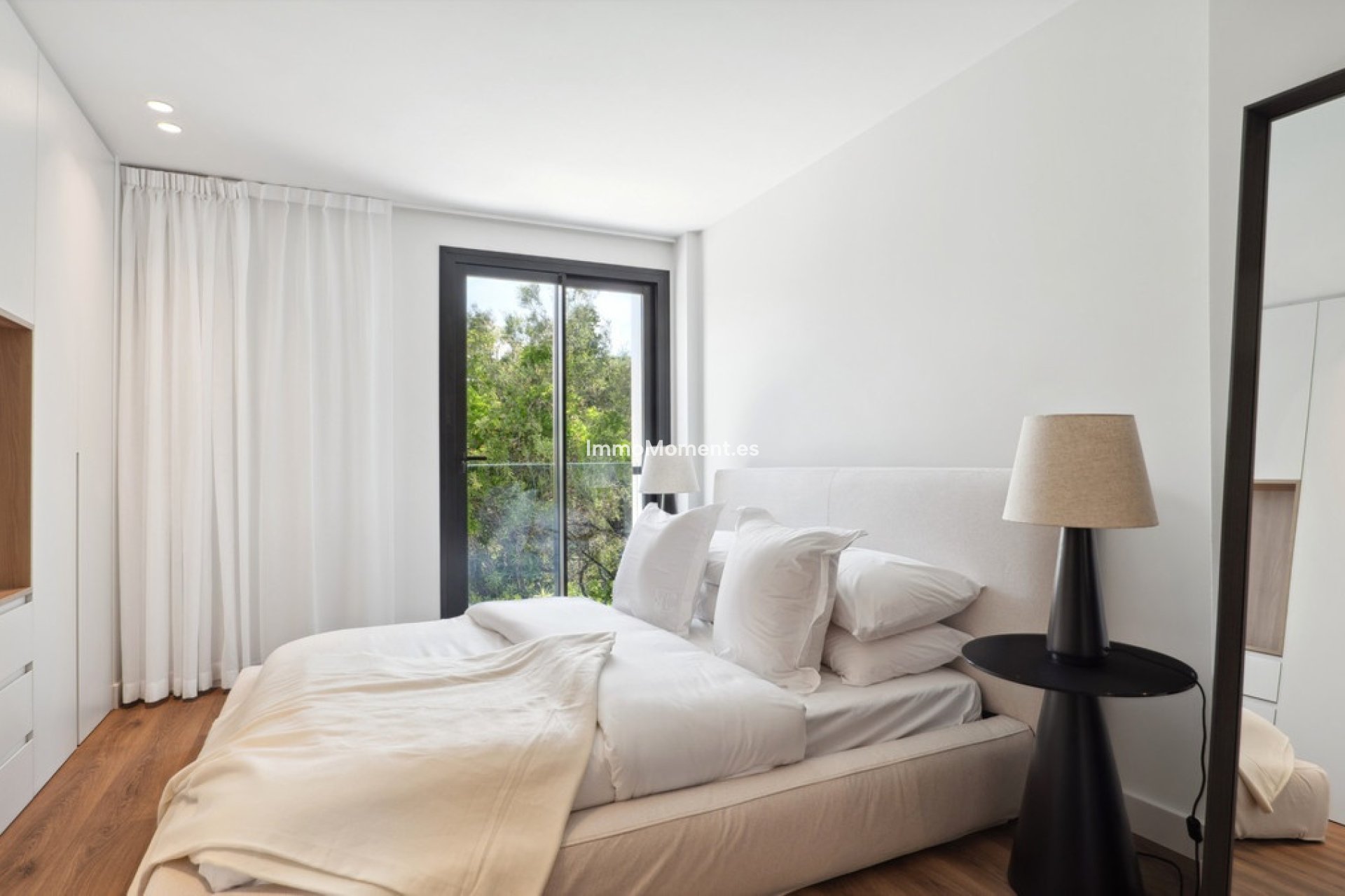 Wiederverkauf - Freistehende Villa - Marbella - Nueva Andalucía